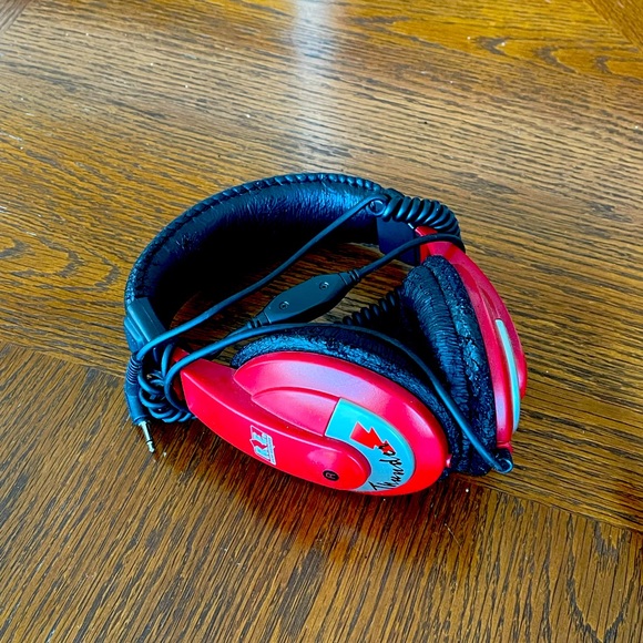 Uniden Bearcat BC60XLT-1 Scanner 30 Channel Programmable Scanner - Picture 5 of 5